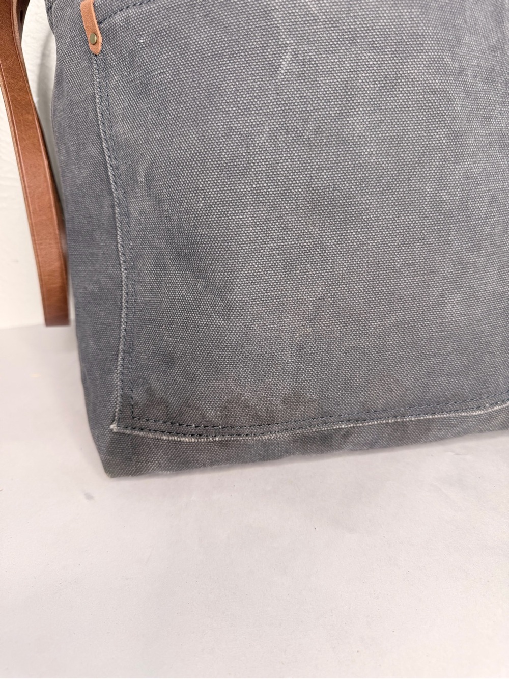 Madewell gray canvas tote bag tan leather straps - Picture 3 of 8